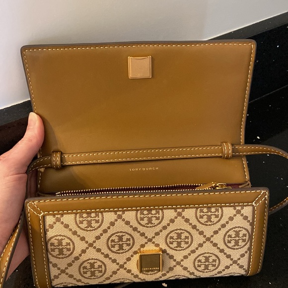 Tory Burch T Monogram Jacquard Wallet Crossbody Clutch Fanny Pack Hazelnut EUC - Picture 7 of 15